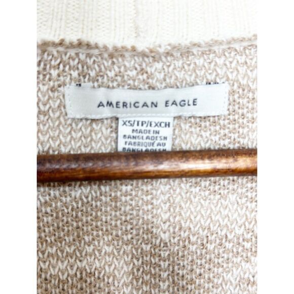 American Eagle Cropped Cardigan Sweater Yin & Yang Extra Small - Picture 5 of 7